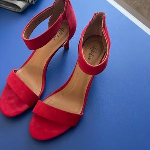 Style & Co. womens heels size 9M. Red. Velvet like material. Great condition.